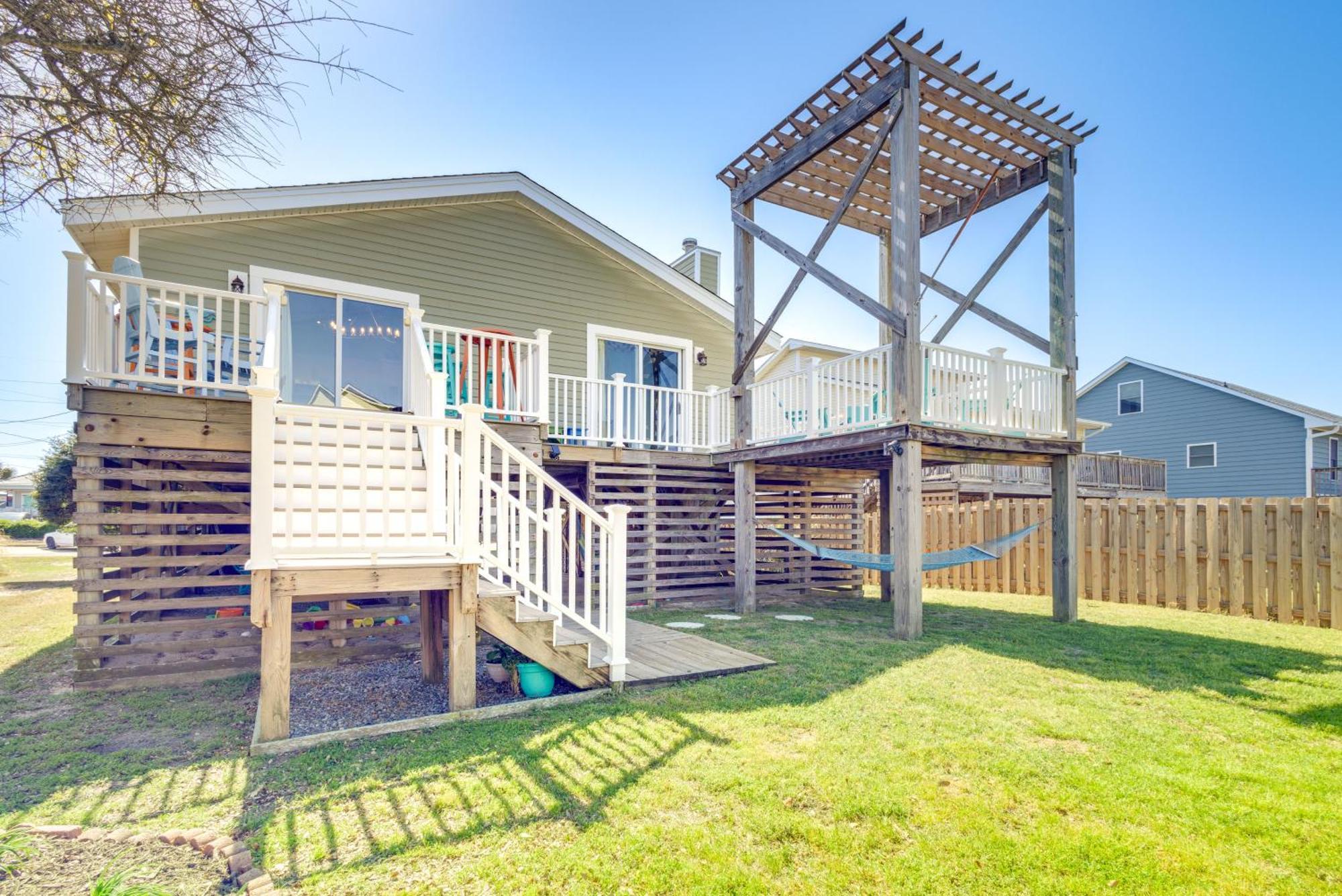 Coastal Home With Deck And Outdoor Shower Kill Devil Hills Eksteriør billede